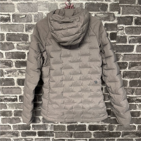 Mountain Hardwear Women’s Stretchdown DS Hoody Jacket - Picture 7 of 15